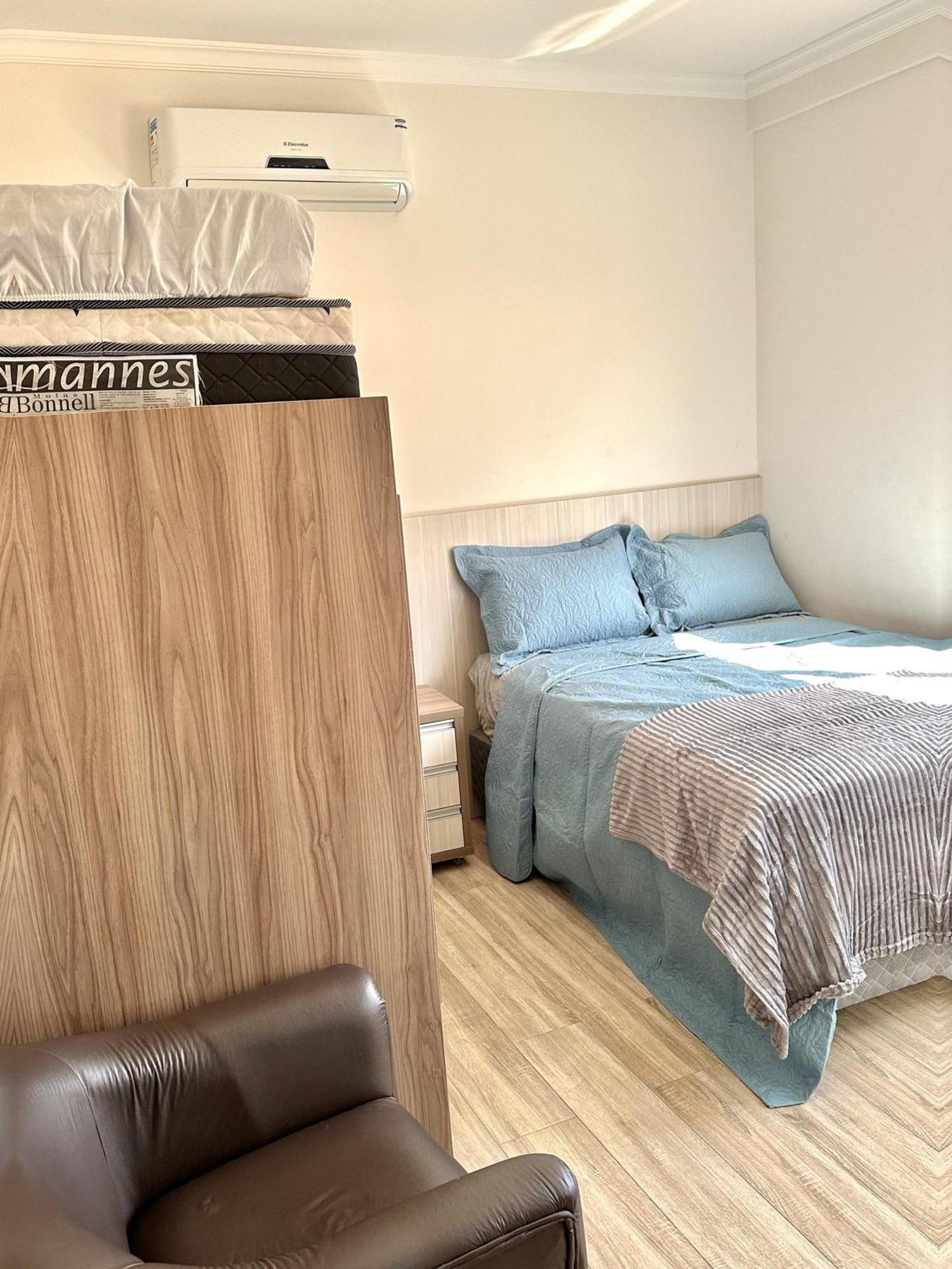 Apartamento Avenida F Бомбіняс Екстер'єр фото